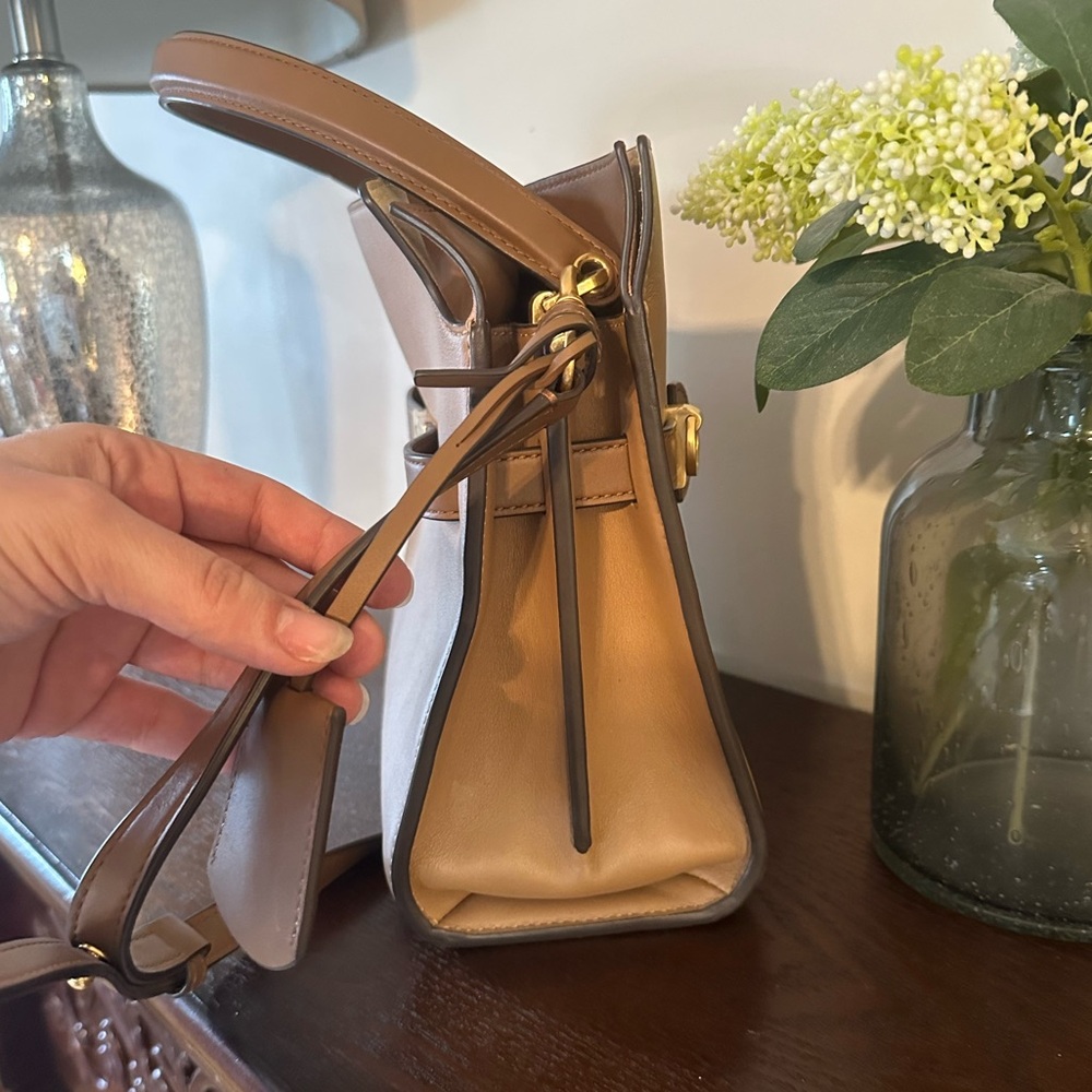 Tory Burch Lee Radziwill Tiramisu Small Satchel - Gently Used a Few Times - Picture 7 of 16